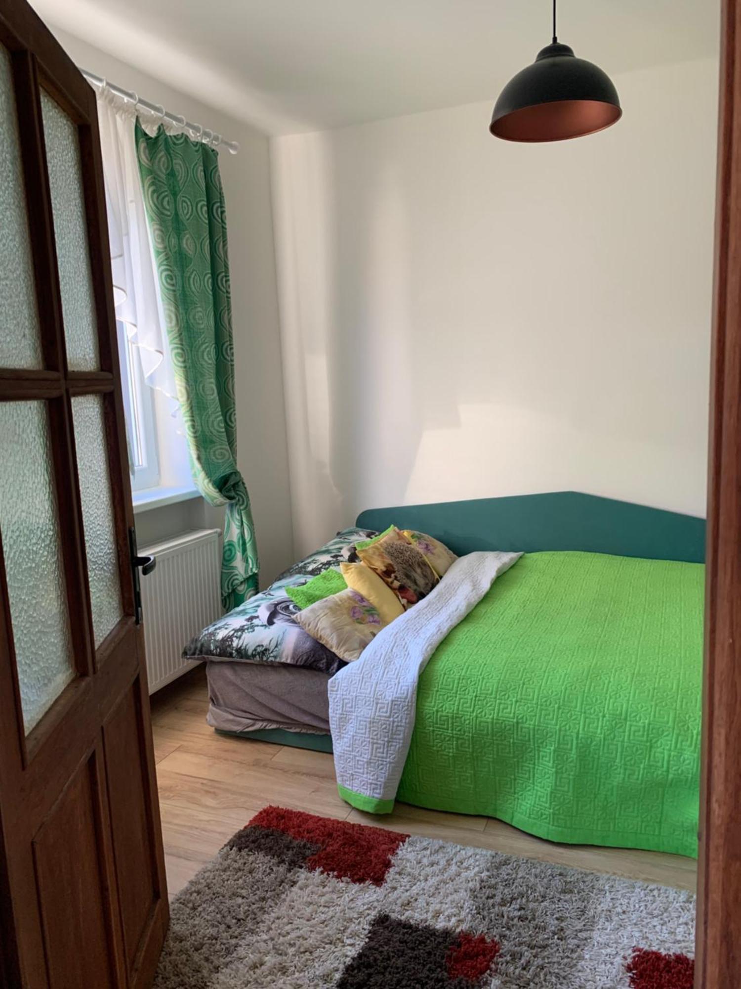 Mnichov Dvor Otel Slovenska Lupca Dış mekan fotoğraf